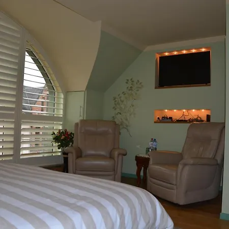 Thai Time Wellness Bed & Breakfast Antwerpen